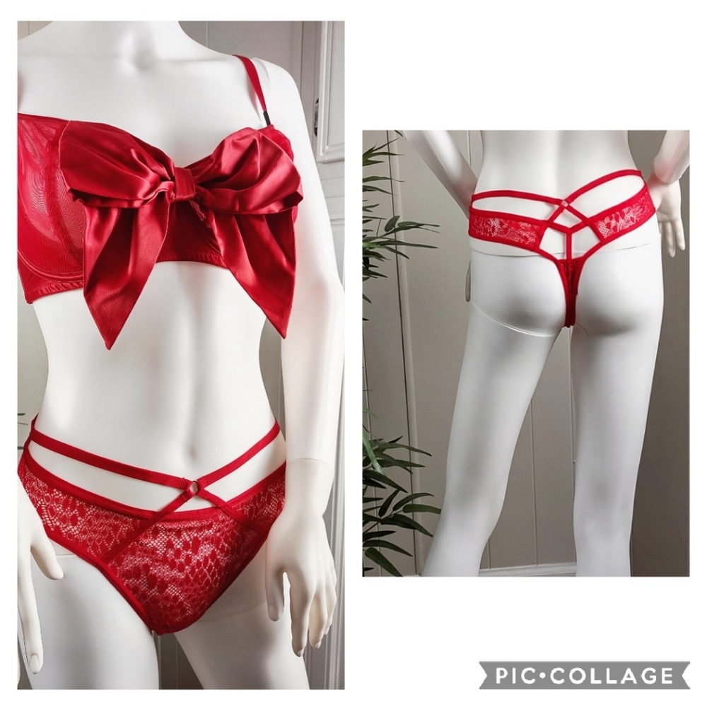 NWT VS wicked balconette bra and panty set *2 pieces